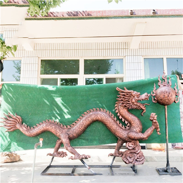 廠(chǎng)家定制銅龍雕塑.jpg