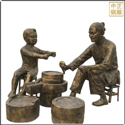 磨豆?jié){人物銅雕塑 磨豆?jié){人物銅雕塑